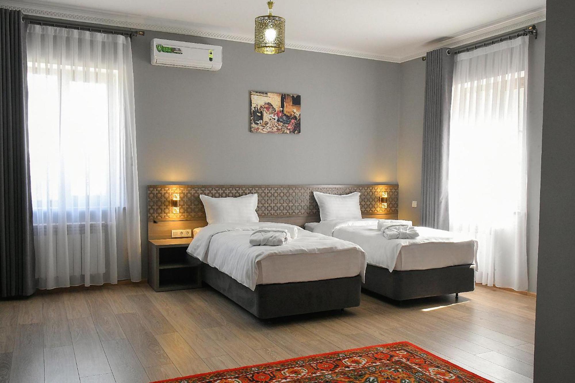 Khan Hotel Samarkand Exterior foto
