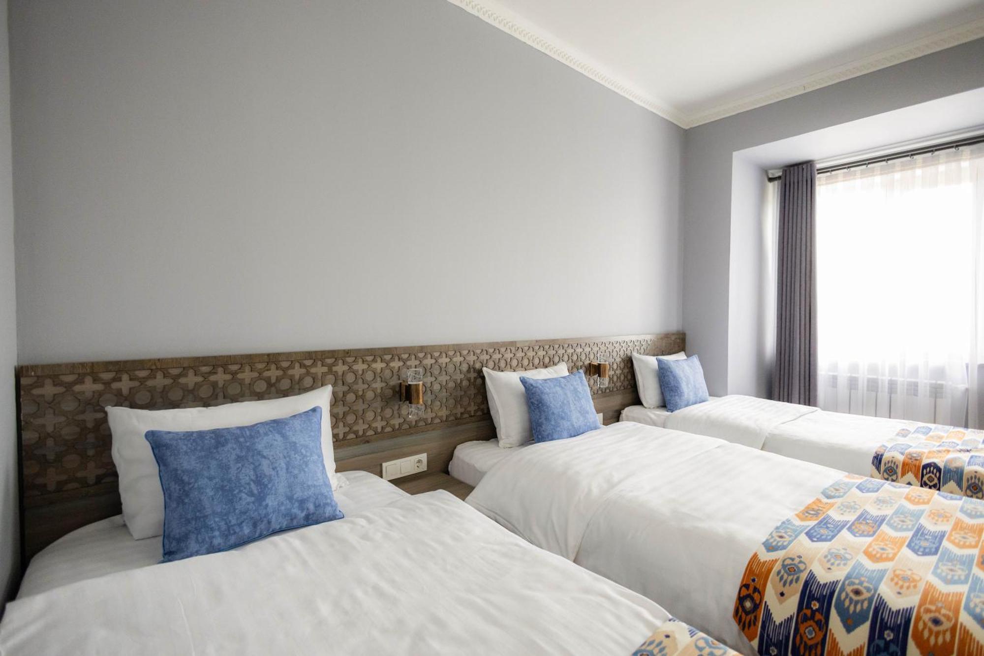 Khan Hotel Samarkand Zimmer foto