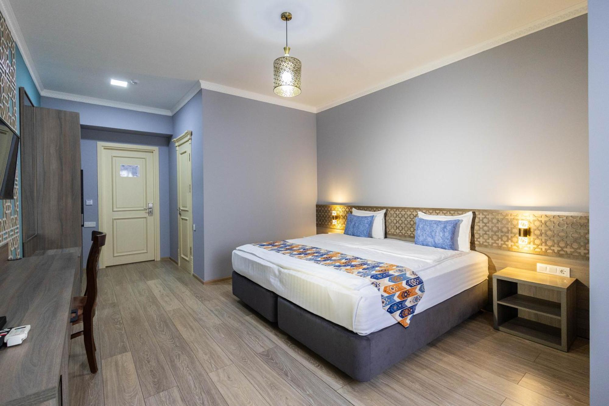 Khan Hotel Samarkand Exterior foto